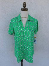 Load image into Gallery viewer, 🌴 Tropical Collared Top
