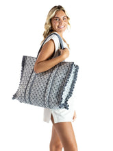 Load image into Gallery viewer, Simply Southern Quilted Collection