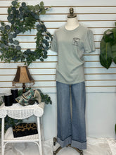 Load image into Gallery viewer, Pointer Tee