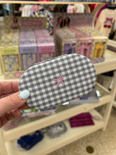 Load image into Gallery viewer, Emergency Sewing Kit