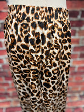 Load image into Gallery viewer, š Wild Side Leopard Lounge Pants