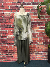 Load image into Gallery viewer, Poncho Silk Top