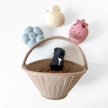 Load image into Gallery viewer, Strawberry Patch Bath Toys