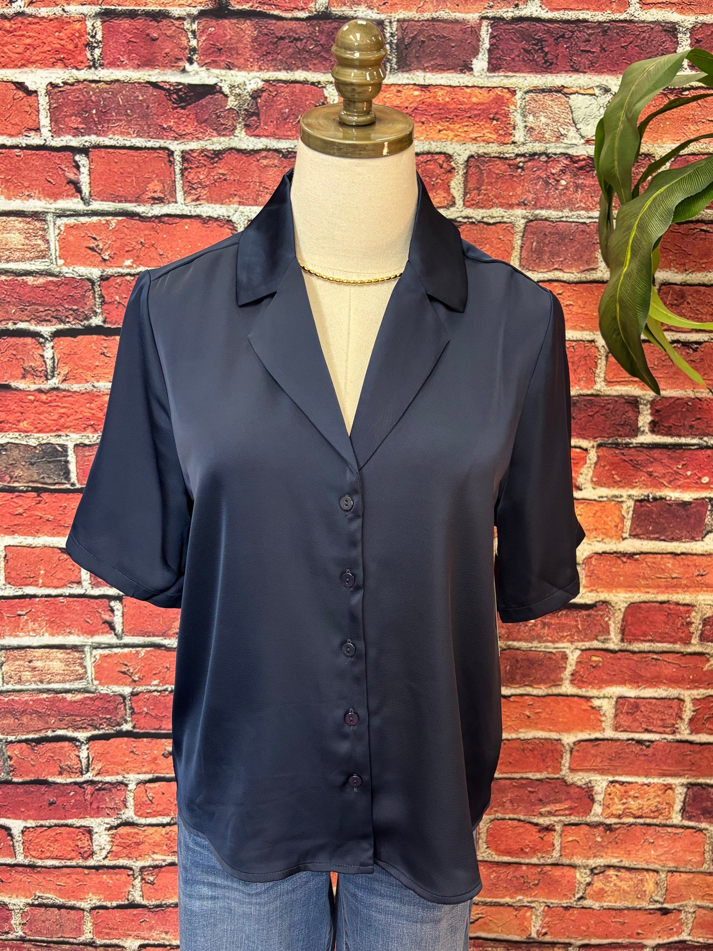 Short Sleeve Camp collar Blouse