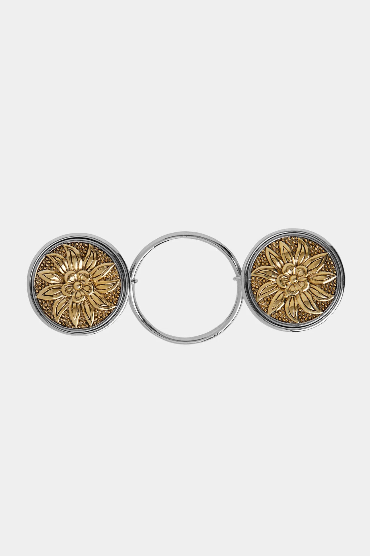 Embrace Fashion Fastener