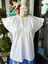 Load image into Gallery viewer, Quinn Top *FINAL SALE*