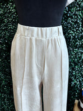 Load image into Gallery viewer, Yara Suede Set