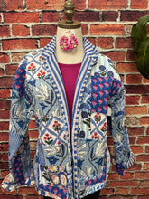 Load image into Gallery viewer, Quilted Jacket