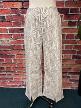Load image into Gallery viewer, Savanna Breeze Zebra Pant
