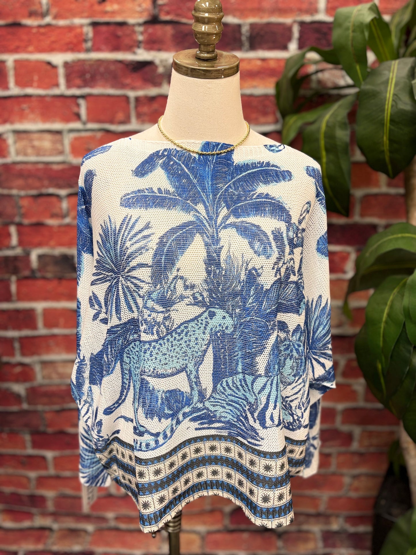 Made in Italy Artistic Lightweight Sweater