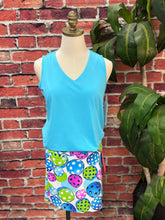 Load image into Gallery viewer, Skyline Club Cooling Tank