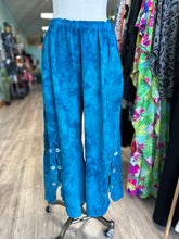 Load image into Gallery viewer, Oh My Gauze Dotty Pant