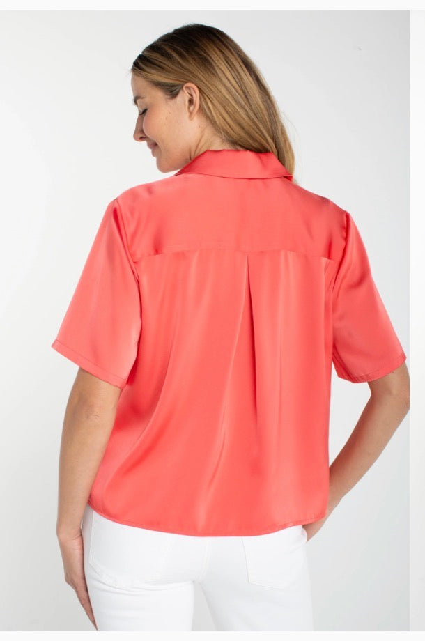 Short Sleeve Camp collar Blouse