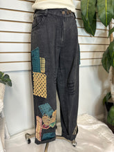 Load image into Gallery viewer, Hip To The Hop Pant