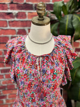 Load image into Gallery viewer, 🌸 Garden Party Flutter Peplum Top 🌸