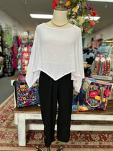 Load image into Gallery viewer, Oh My Gauze Beth