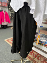 Load image into Gallery viewer, Oh My Gauze Beth