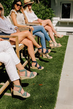 Load image into Gallery viewer, Fishburne Sandal