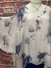 Load image into Gallery viewer, Poncho Silk Top