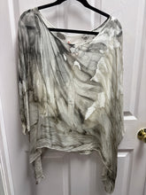 Load image into Gallery viewer, Lav Top