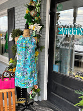 Load image into Gallery viewer, Luck Keyhole Shift Dress