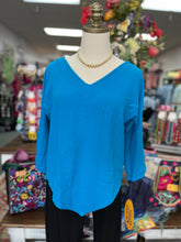 Load image into Gallery viewer, Oh My Gauze Lynn Top