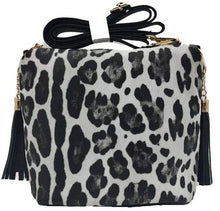 Load image into Gallery viewer, Tori Handbag