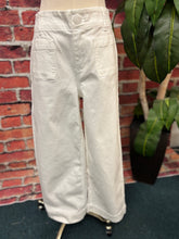 Load image into Gallery viewer, Harbor Wide-Leg Crop Pant