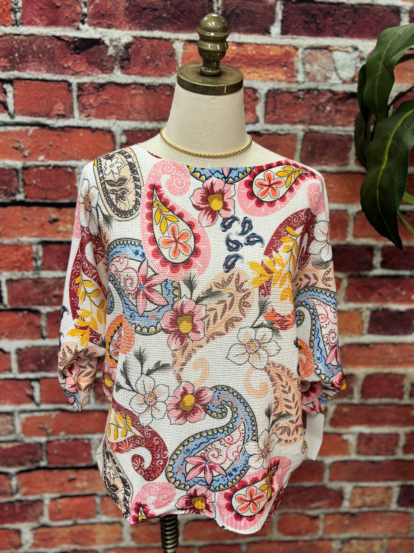 Made in Italy Artistic Lightweight Sweater