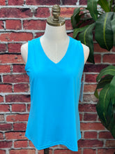 Load image into Gallery viewer, Skyline Club Cooling Tank