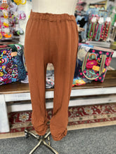 Load image into Gallery viewer, Oh My Gauze Essie Pant