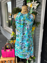 Load image into Gallery viewer, Luck Keyhole Shift Dress