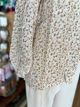 Load image into Gallery viewer, Walk On Safari Top *FINAL SALE*