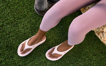 Load image into Gallery viewer, OOFOS OOriginal Thong