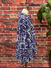 Load image into Gallery viewer, Modern Lines Button-Up Blouse