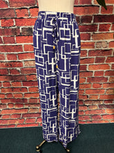Load image into Gallery viewer, Modern Lines Button-Up Blouse