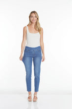 Load image into Gallery viewer, In Pursuit Pant