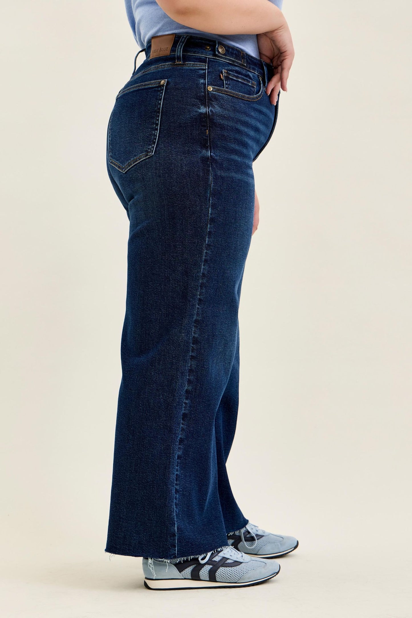 Judy Blue HW Retro Wide w/ Adjustable WB Tabs + Raw Hem