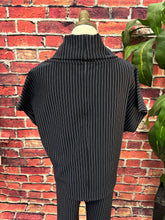 Load image into Gallery viewer, City Chic Pinstripe Set