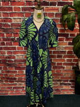 Load image into Gallery viewer, Amber Dress