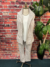 Load image into Gallery viewer, Cool Tech Stripe Utility Vest