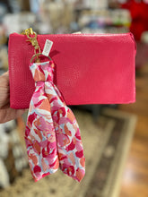 Load image into Gallery viewer, Nora Keychain *FINAL SALE*