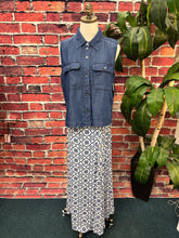 Load image into Gallery viewer, Sweet on Chambray Utility Top