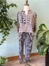 Load image into Gallery viewer, Crinkle Pant