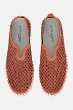 Load image into Gallery viewer, Tulip Slip On Shoes