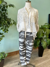 Load image into Gallery viewer, Crinkle Pant