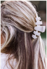 Load image into Gallery viewer, Teleties Classic Claw Clip