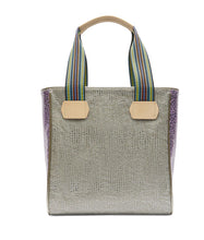 Load image into Gallery viewer, Consuela Classic Tote