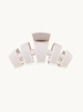 Load image into Gallery viewer, Teleties Classic Claw Clip