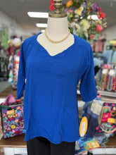 Load image into Gallery viewer, Oh My Gauze Erin Top